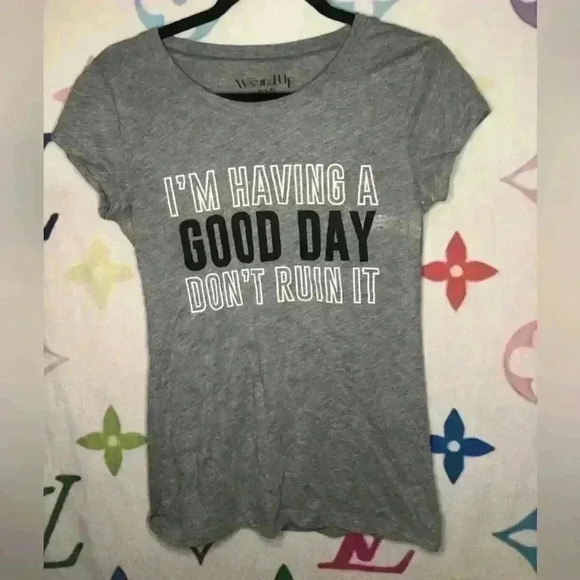 Wound Up Tops - Gray Graphic Shirt
